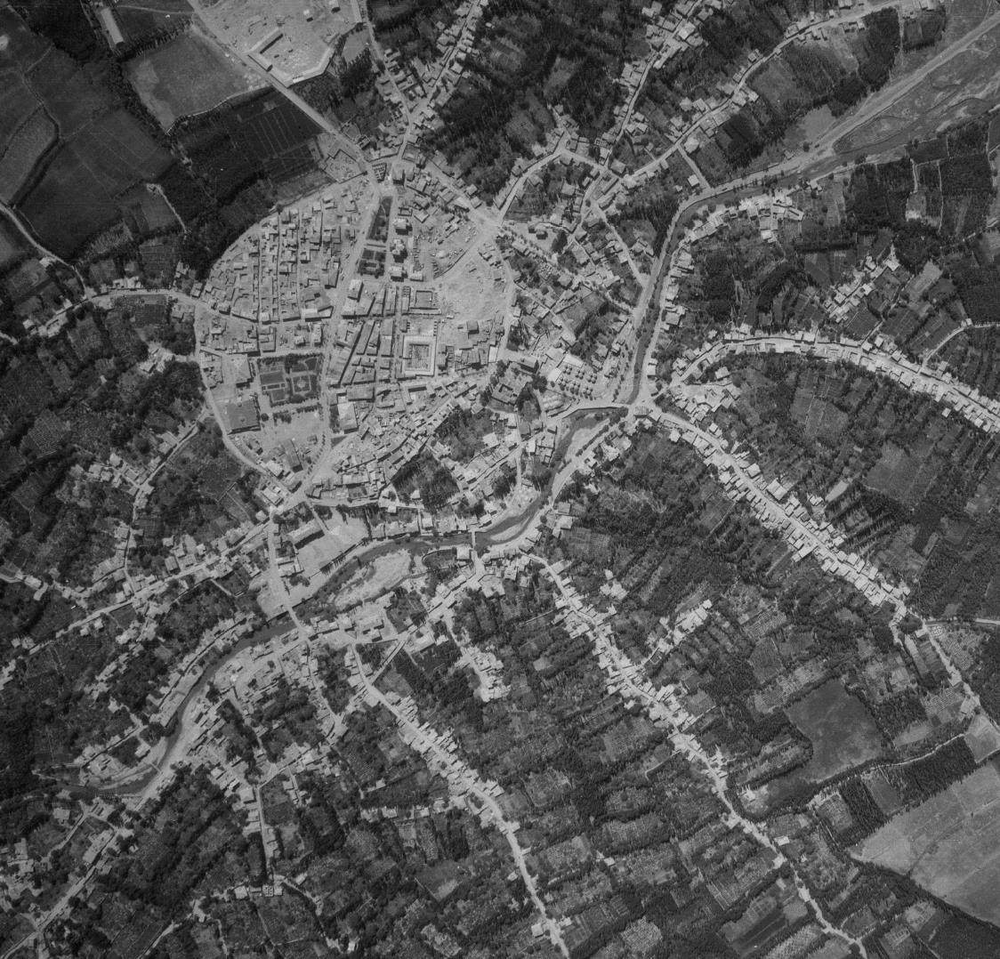 Şekil 2. 1954 Tarihli Aksaray’ın Havadan Görünümü